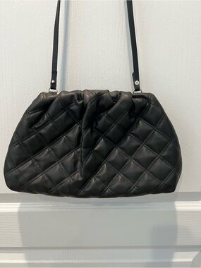 H&M Black Quilted Shoulder Bag